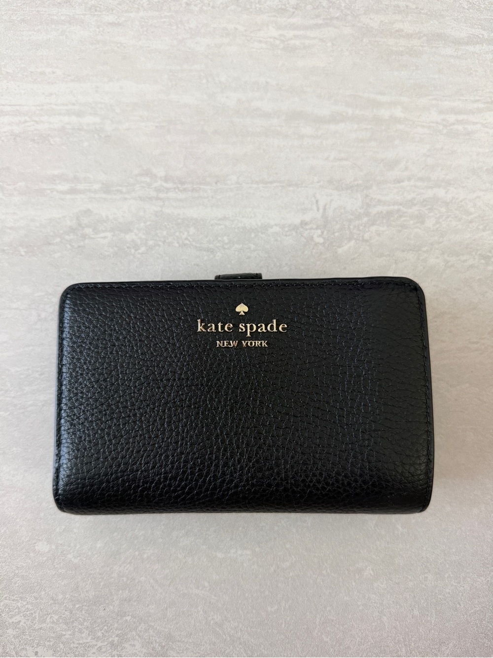 kate spade Medium Bifold Black Pebbled Leather Wallet